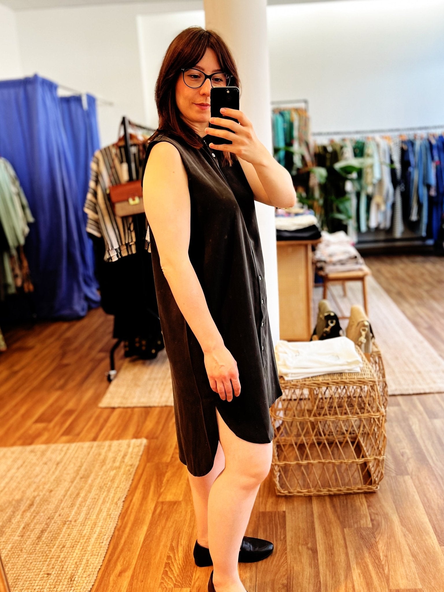 Ärmelloses Hemdkleid aus Tencel - Blossom Hair & Fashion