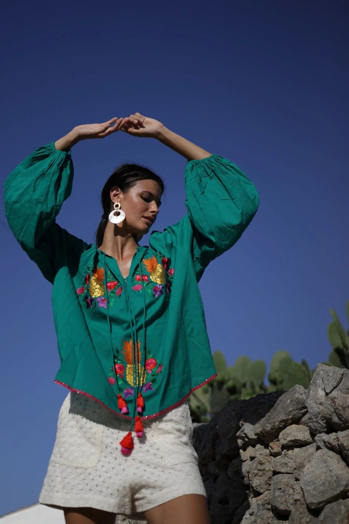 Boho - Bluse mit Stickerei und Quasten - Blossom Hair & Fashion