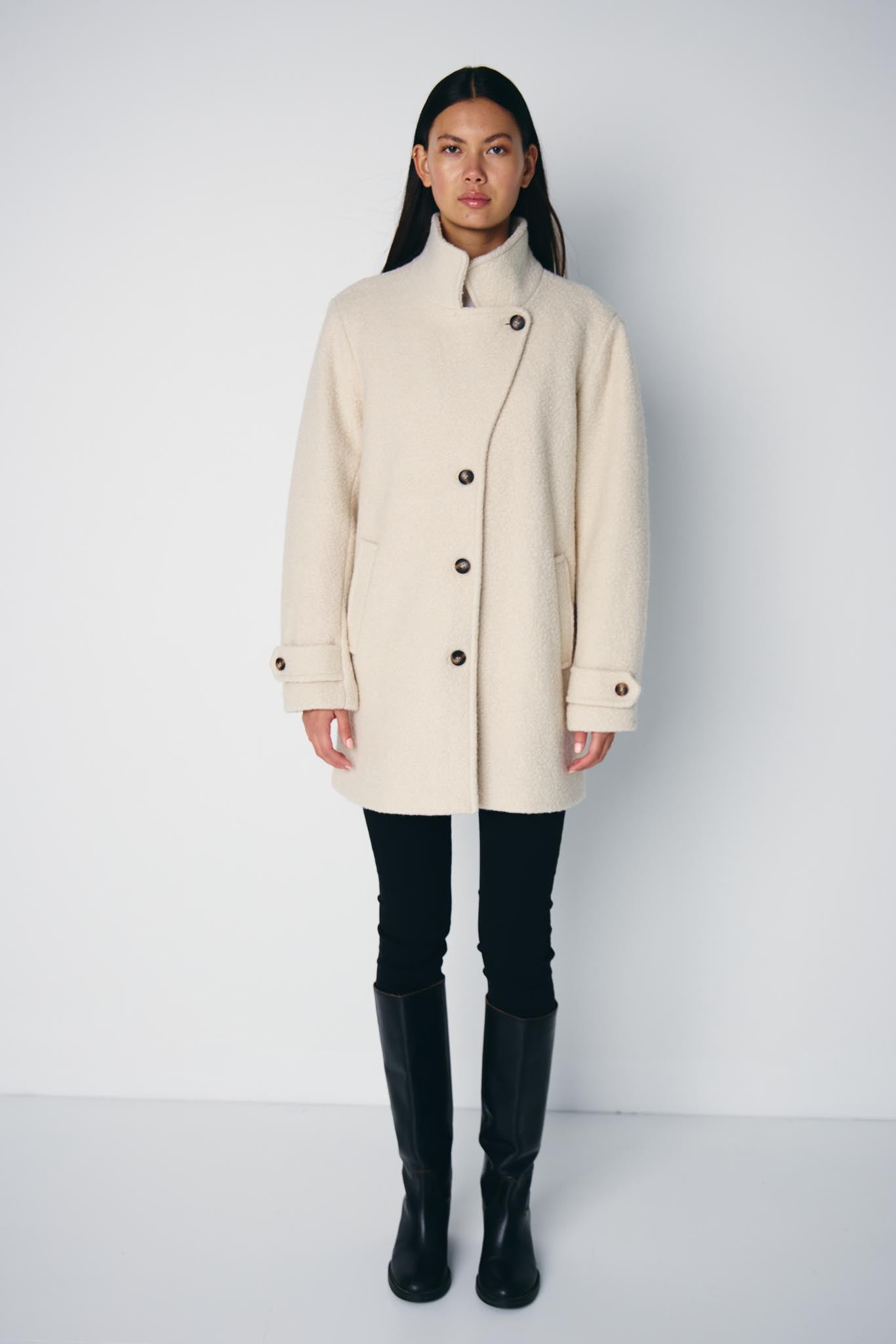 Damen Wollmantel Schwarz oder Creme – Regular Fit - Blossom Hair & Fashion