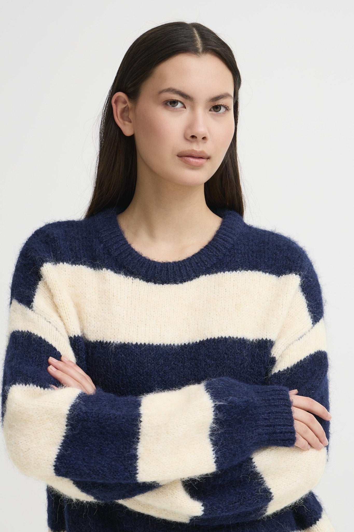 Gestreifter Strickpullover langarm (Navy - Ecru) - Blossom Hair & Fashion