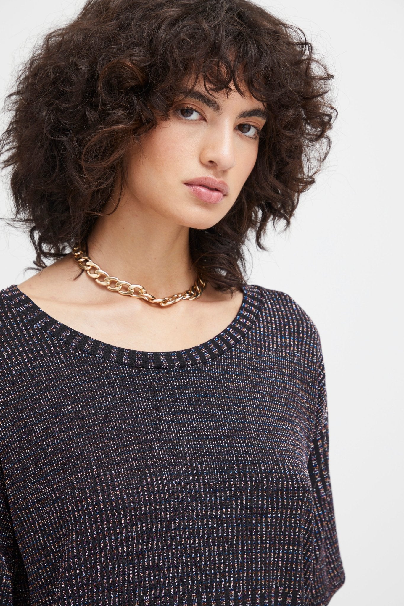 IHNILA Shirt – Glanz und Glamour - Blossom Hair & Fashion