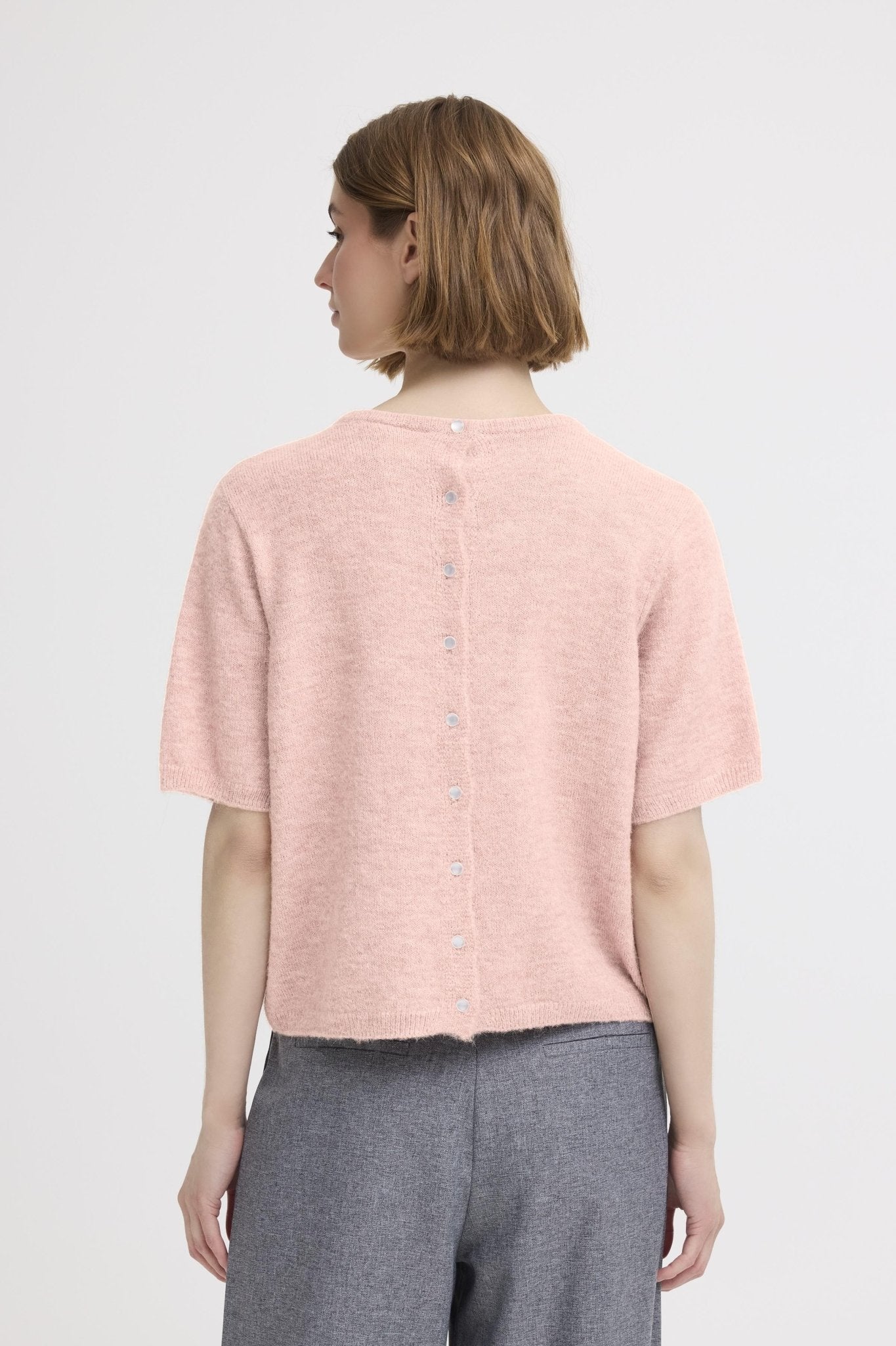 Kurzarm - Pullover mit Knopfleiste hinten - Blossom Hair & Fashion