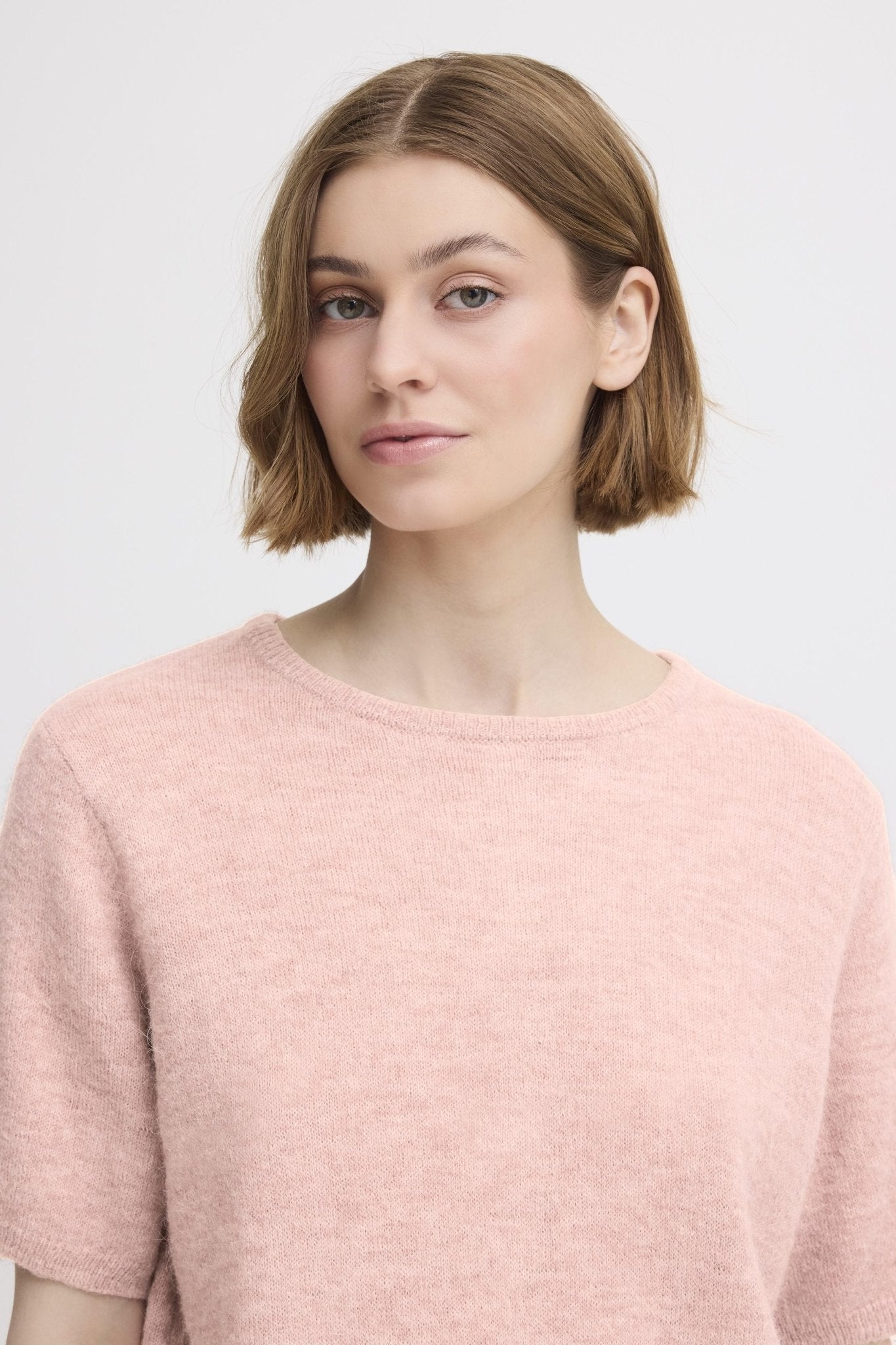 Kurzarm - Pullover mit Knopfleiste hinten - Blossom Hair & Fashion