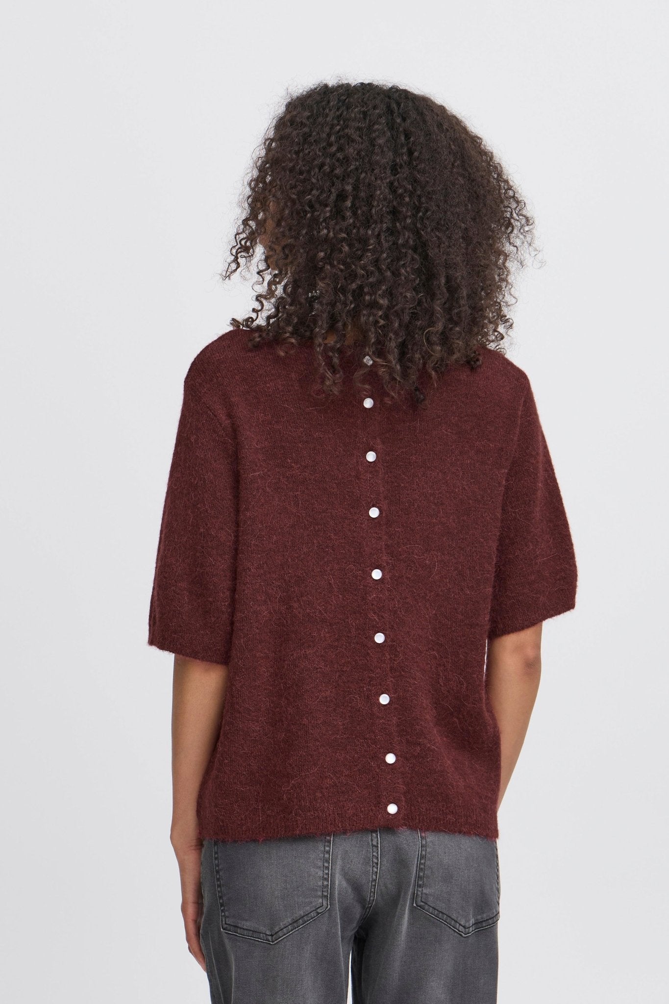 Kurzarm - Pullover mit Knopfleiste hinten - Blossom Hair & Fashion