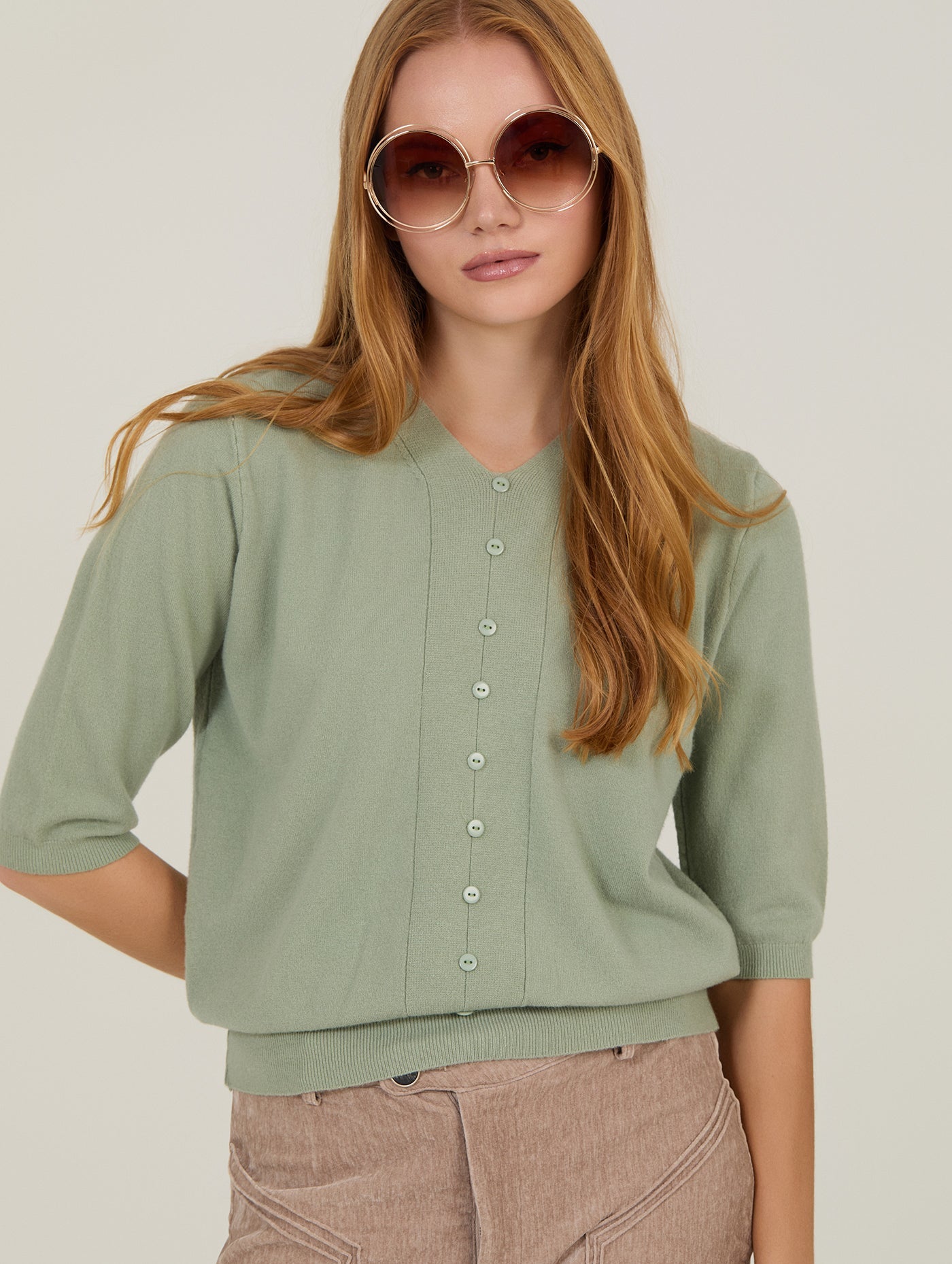 Kurzarm Strickcardigan in Salbeigrün - Blossom Hair & Fashion