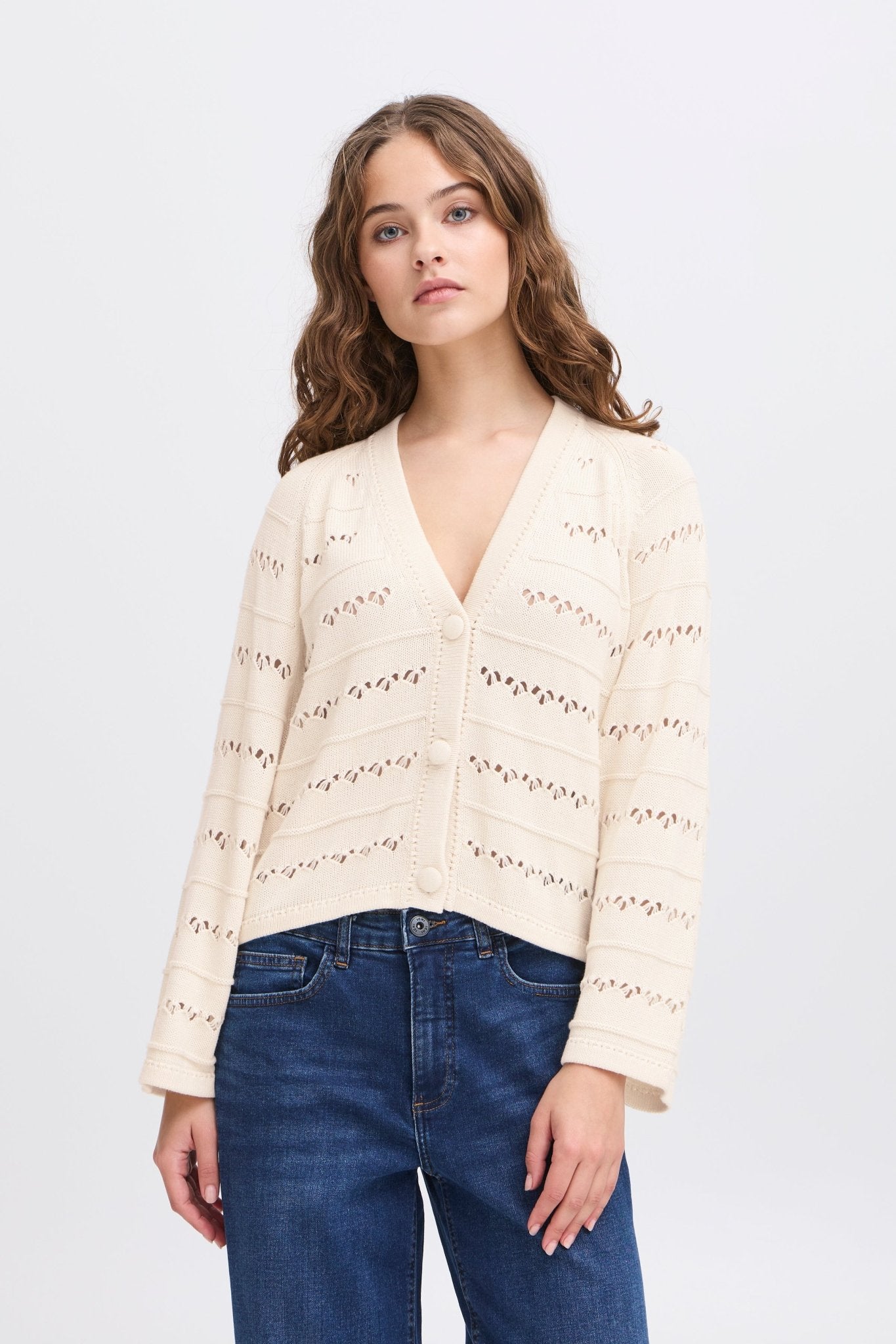 Leichter Strick - Cardigan für Damen – Femininer Look mit Lochmuster - Blossom Hair & Fashion