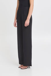 Weite Damenhose mit Gummibund in verschiedenen Farben - Blossom Hair & Fashion