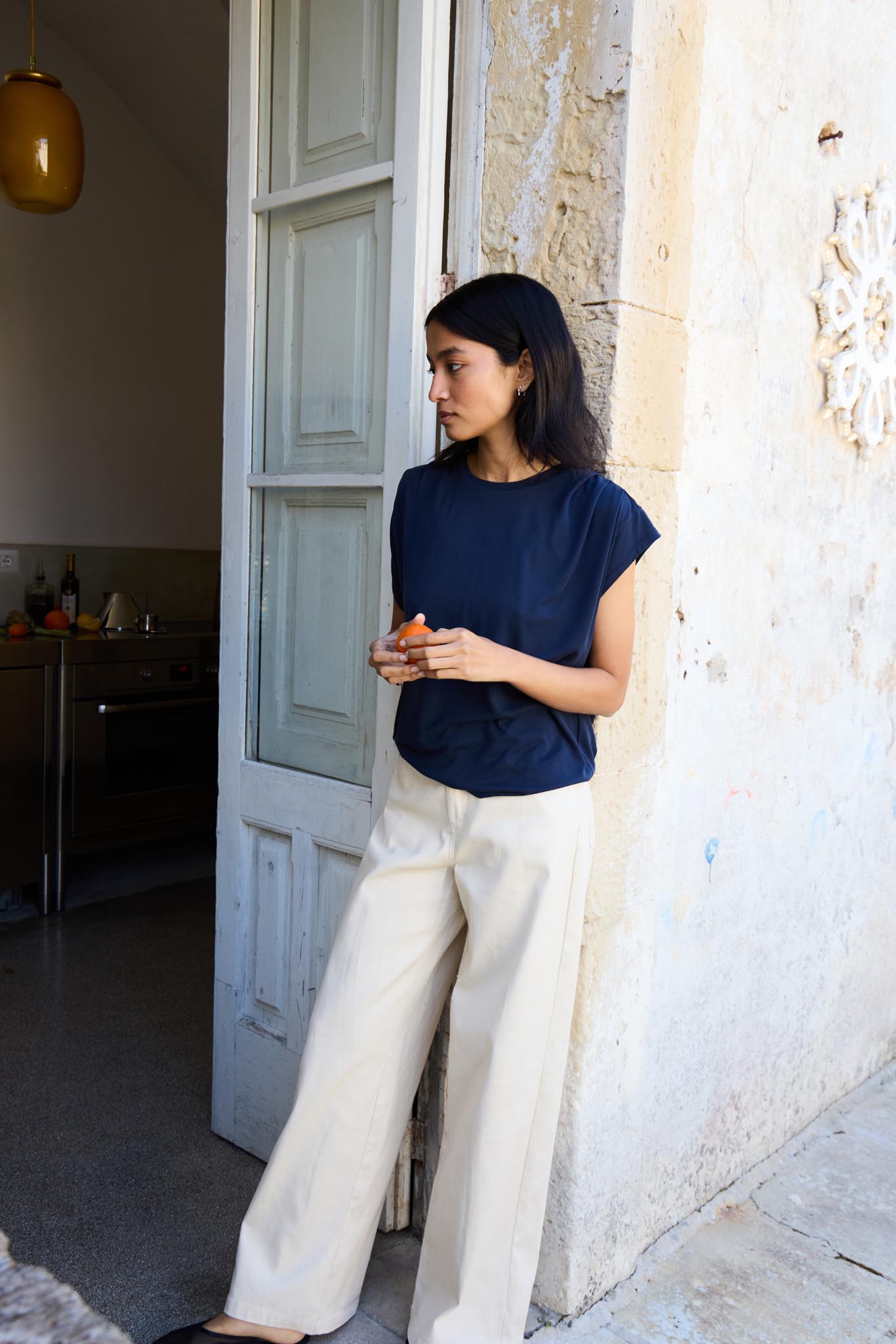 Weite Hose in Naturton mit High Waist - Blossom Hair & Fashion