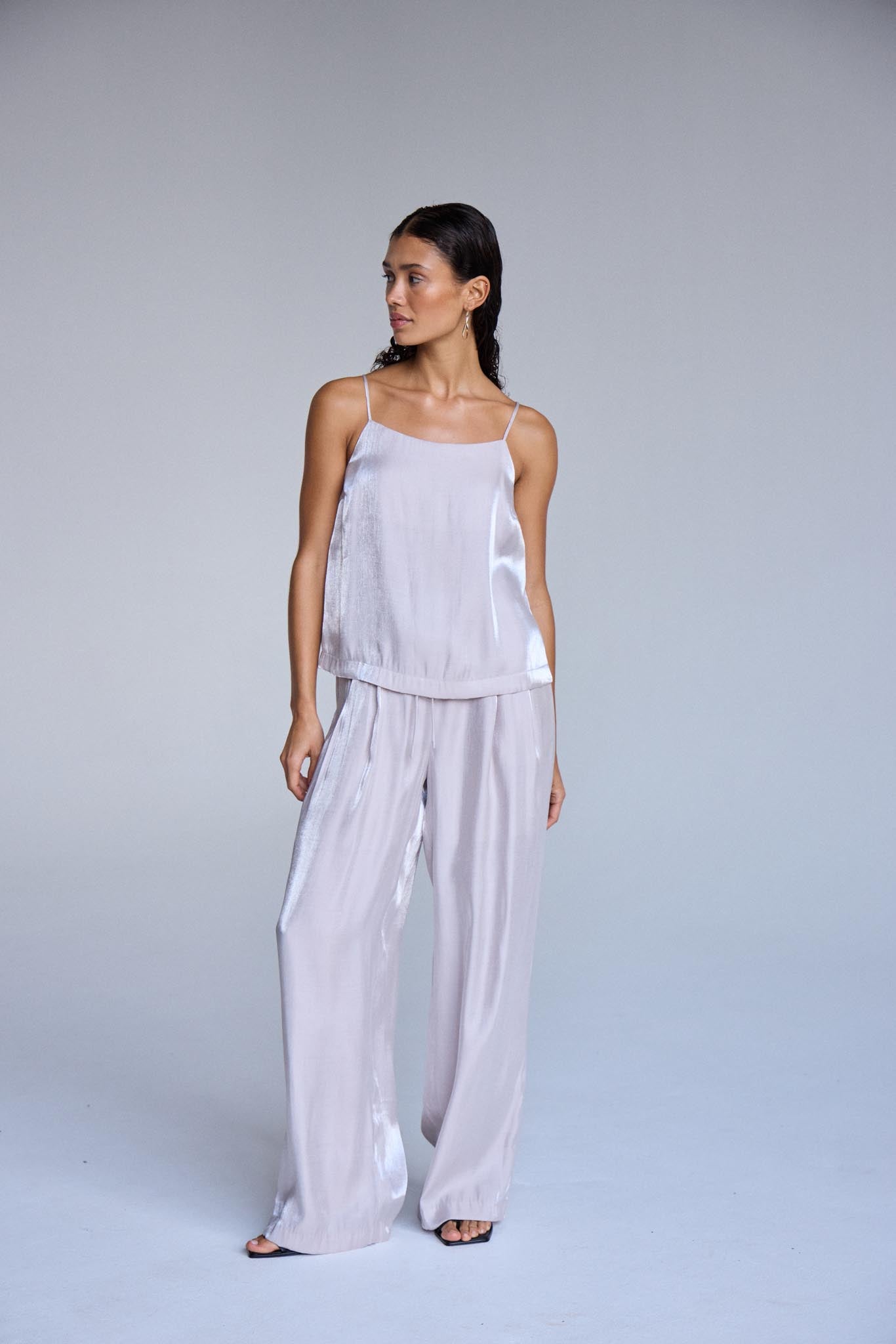 Weite Sommerhose in Seidenoptik – rosé - Blossom Hair & Fashion