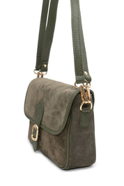 Wildleder Schultertasche – Eleganz & Funktionalität in einem Design - Blossom Hair & Fashion