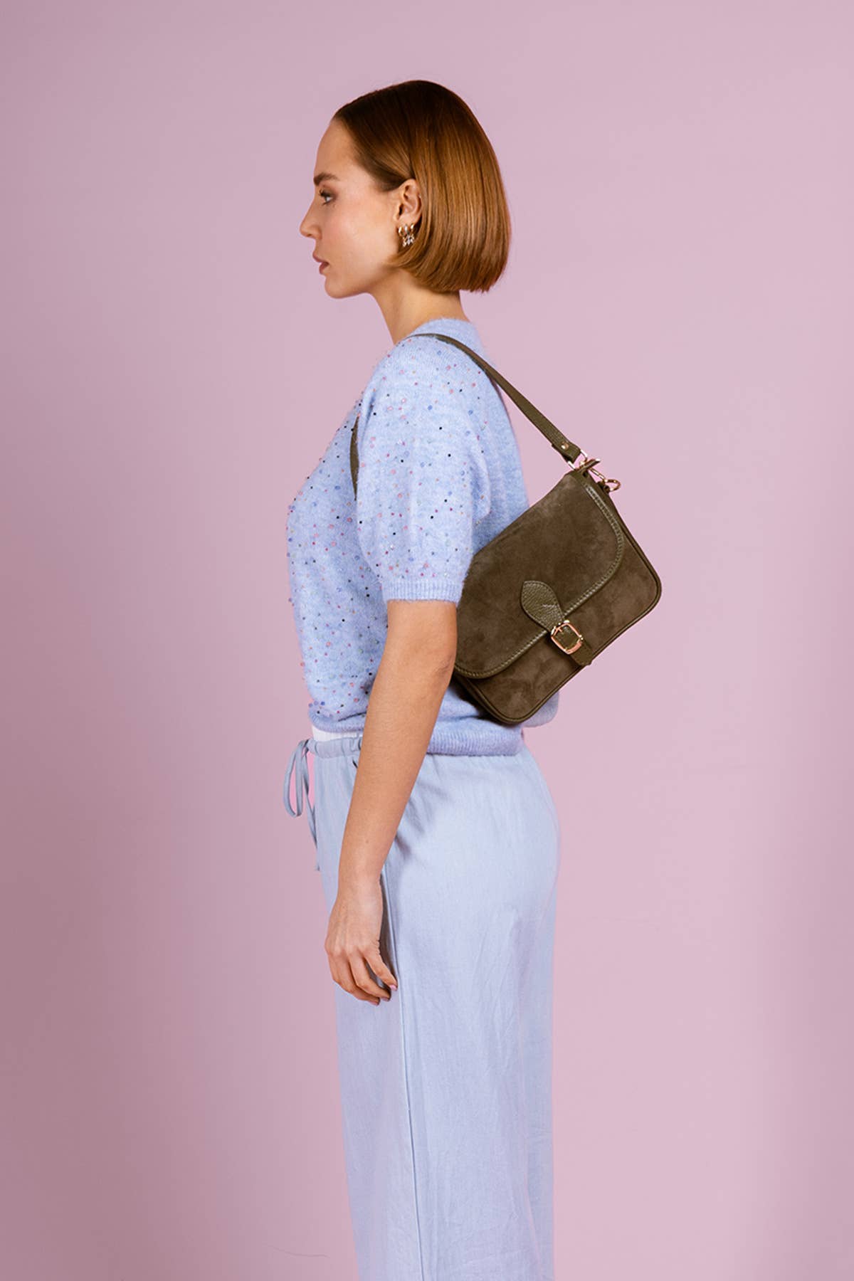 Wildleder Schultertasche – Eleganz & Funktionalität in einem Design - Blossom Hair & Fashion