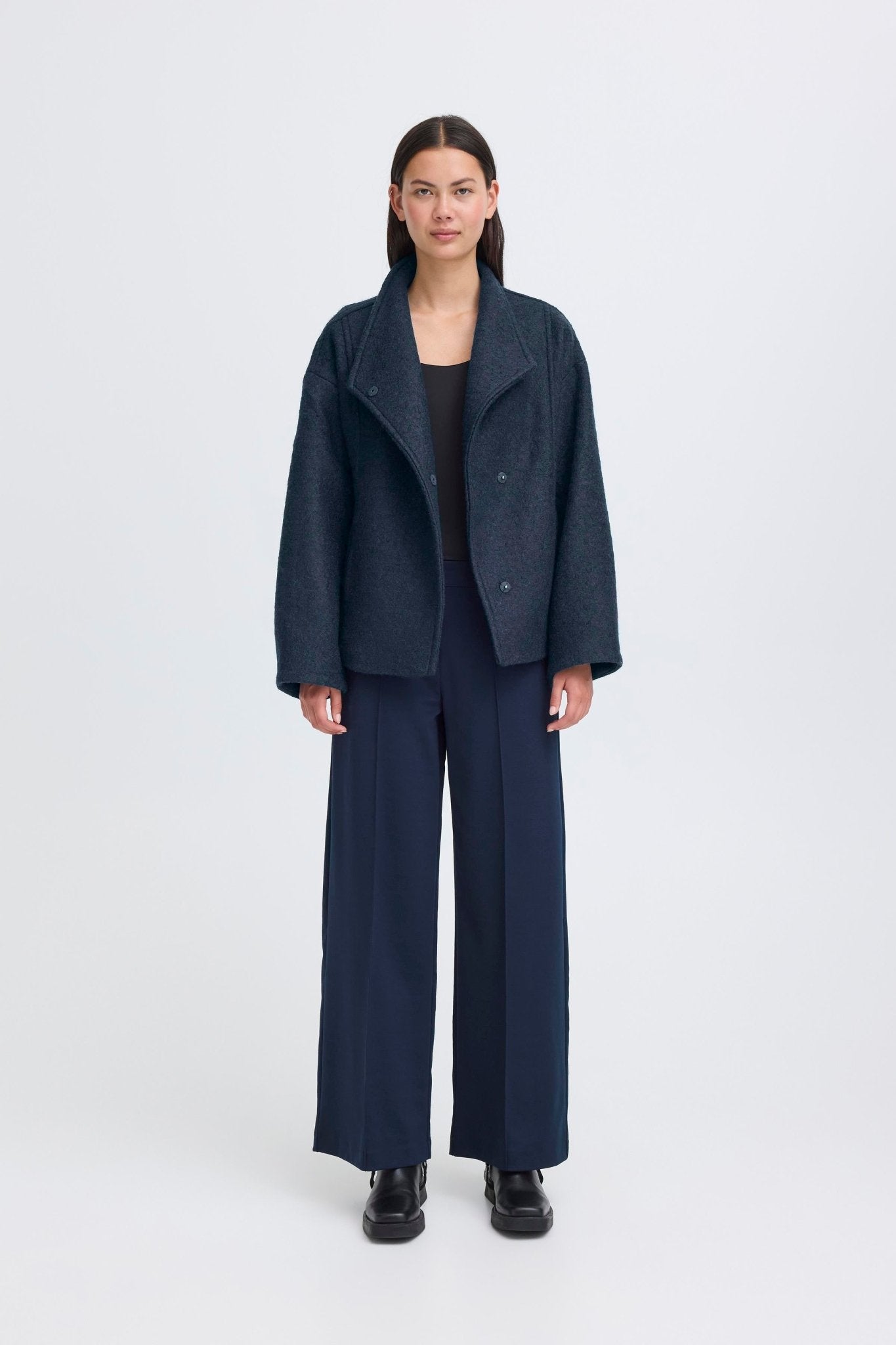 Wolljacke Loose Fit kurz in Grau oder Rosa - Blossom Hair & Fashion