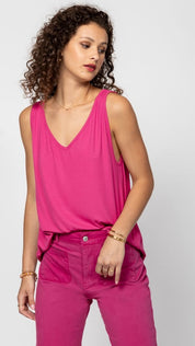 Ärmelloses Top mit V - Ausschnitt in Hibiskus - Pink - Blossom Hair & Fashion