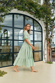 Baumwoll - Maxikleid in Mint mit Wickeloptik und Stufenrock - Blossom Hair & Fashion