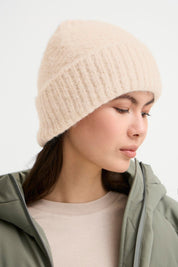 Beanie Mütze in Beige - Blossom Hair & Fashion