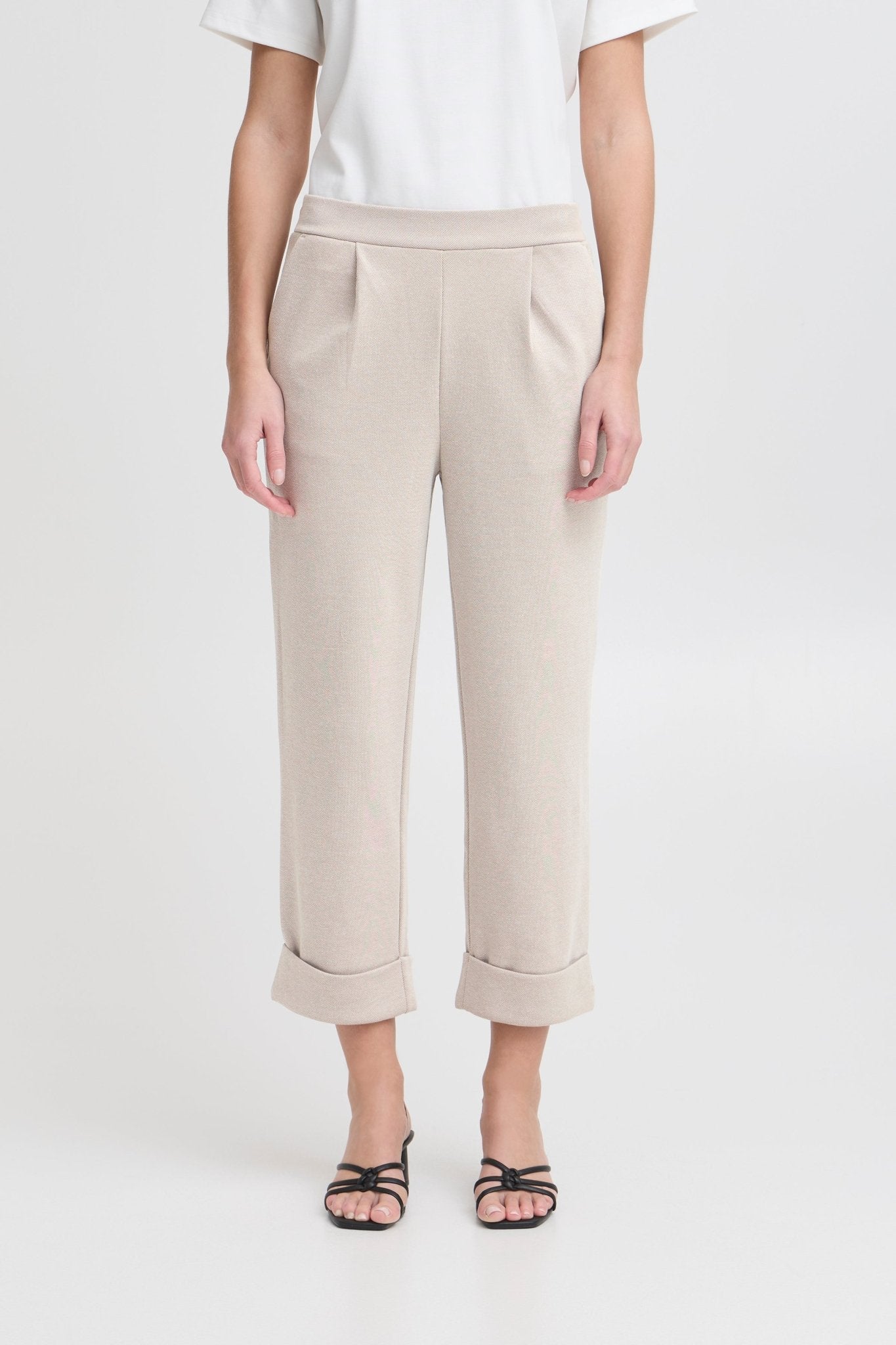 Bequeme Damenhose in Beige mit Umschlag und elastischem Bund - Blossom Hair & Fashion