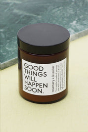 Beruhigende Duftkerze – Good Things: Rosmarin x Lavendel - Blossom Hair & Fashion