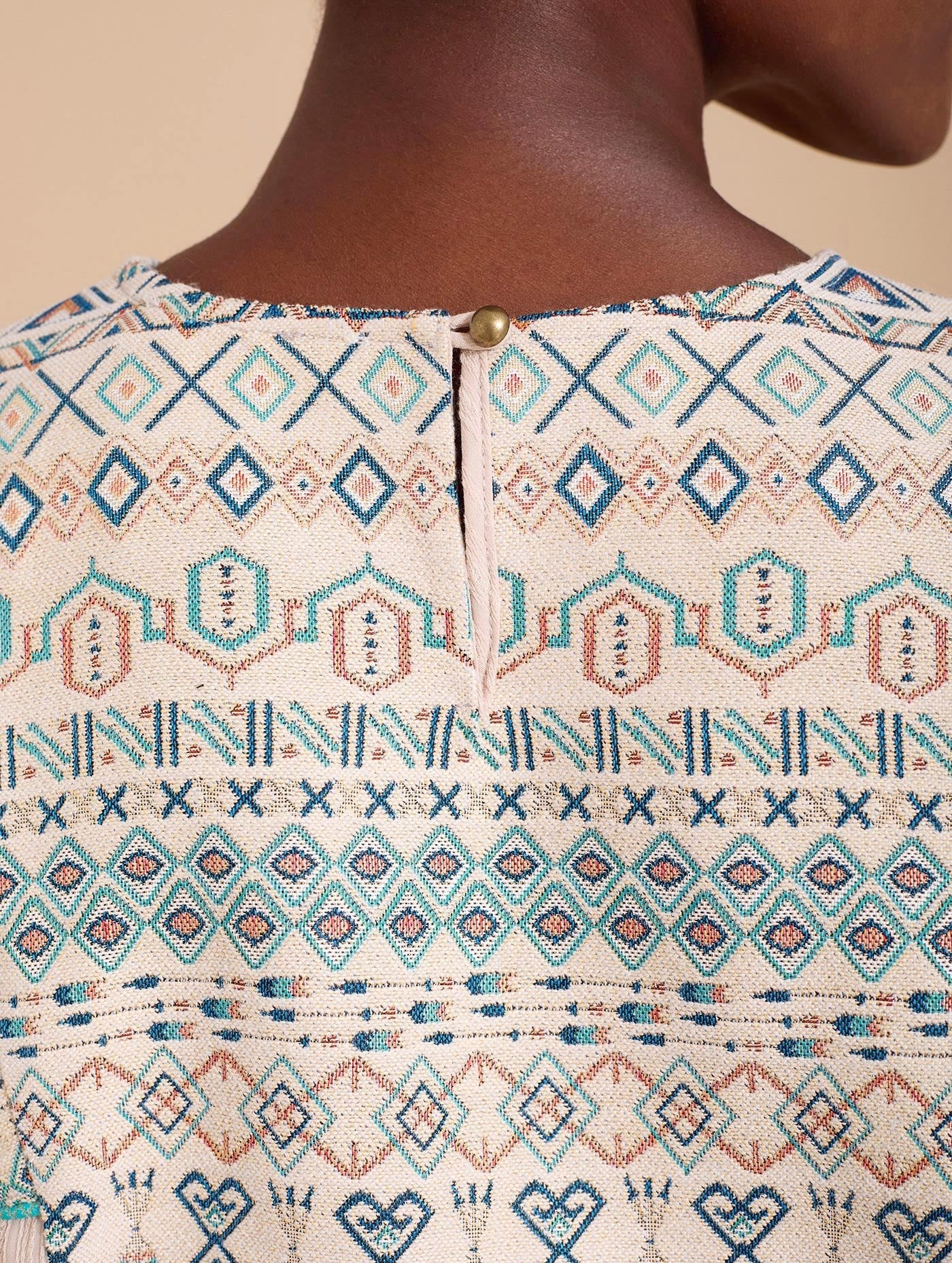 Besticktes Blusenshirt aus Baumwolle - Blossom Hair & Fashion