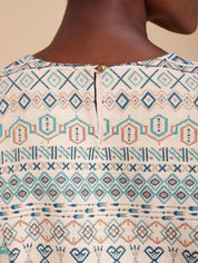 Besticktes Blusenshirt aus Baumwolle - Blossom Hair & Fashion