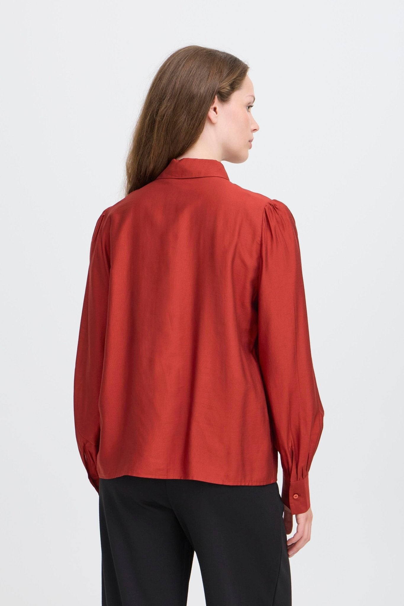 Bluse langarm in Schwarz oder Rot mit Kragen - Blossom Hair & Fashion