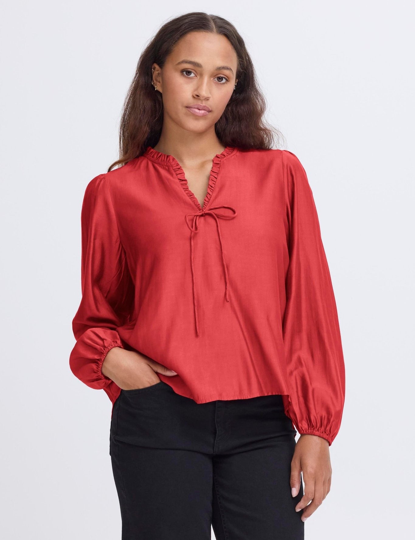Bluse langarm Rot mit Bindeband - Blossom Hair & Fashion