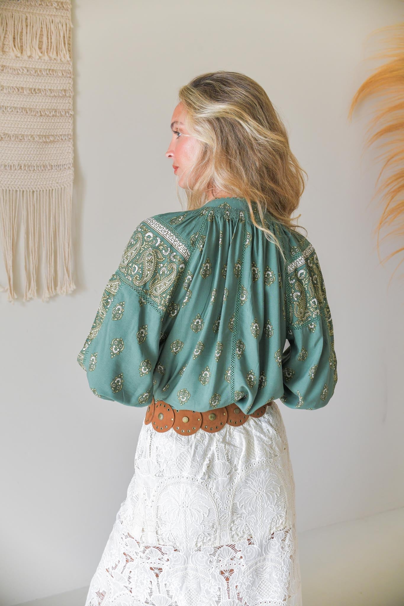 Bluse mit Muster in Grün - Blossom Hair & Fashion