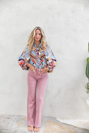 Bluse mit Muster und Bindedetail - Blossom Hair & Fashion