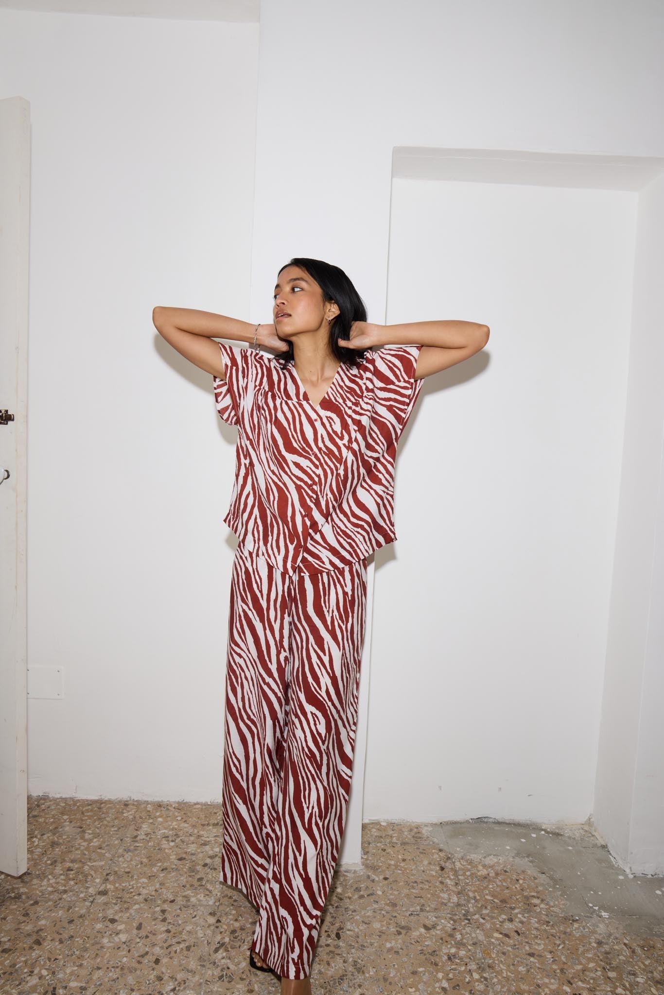 Bluse mit Zebra - Print und kurzen Ärmeln - Blossom Hair &amp; Fashion