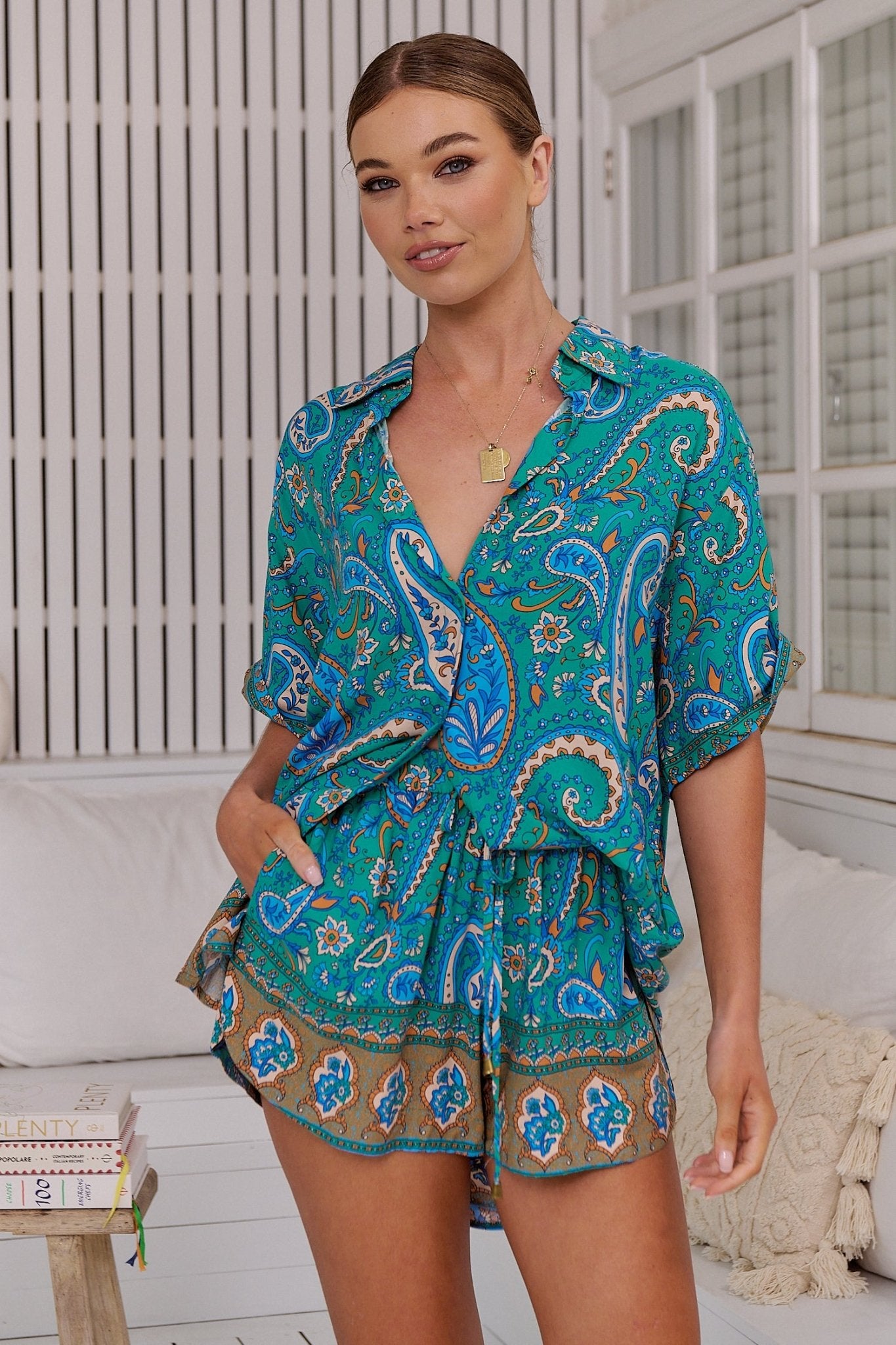 Boho Shorts in Türkis mit Paisley - Muster – Sommerlicher Look für Dich - Blossom Hair & Fashion