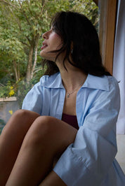 Boxy Bluse in Hellblau mit Kragen - Blossom Hair & Fashion