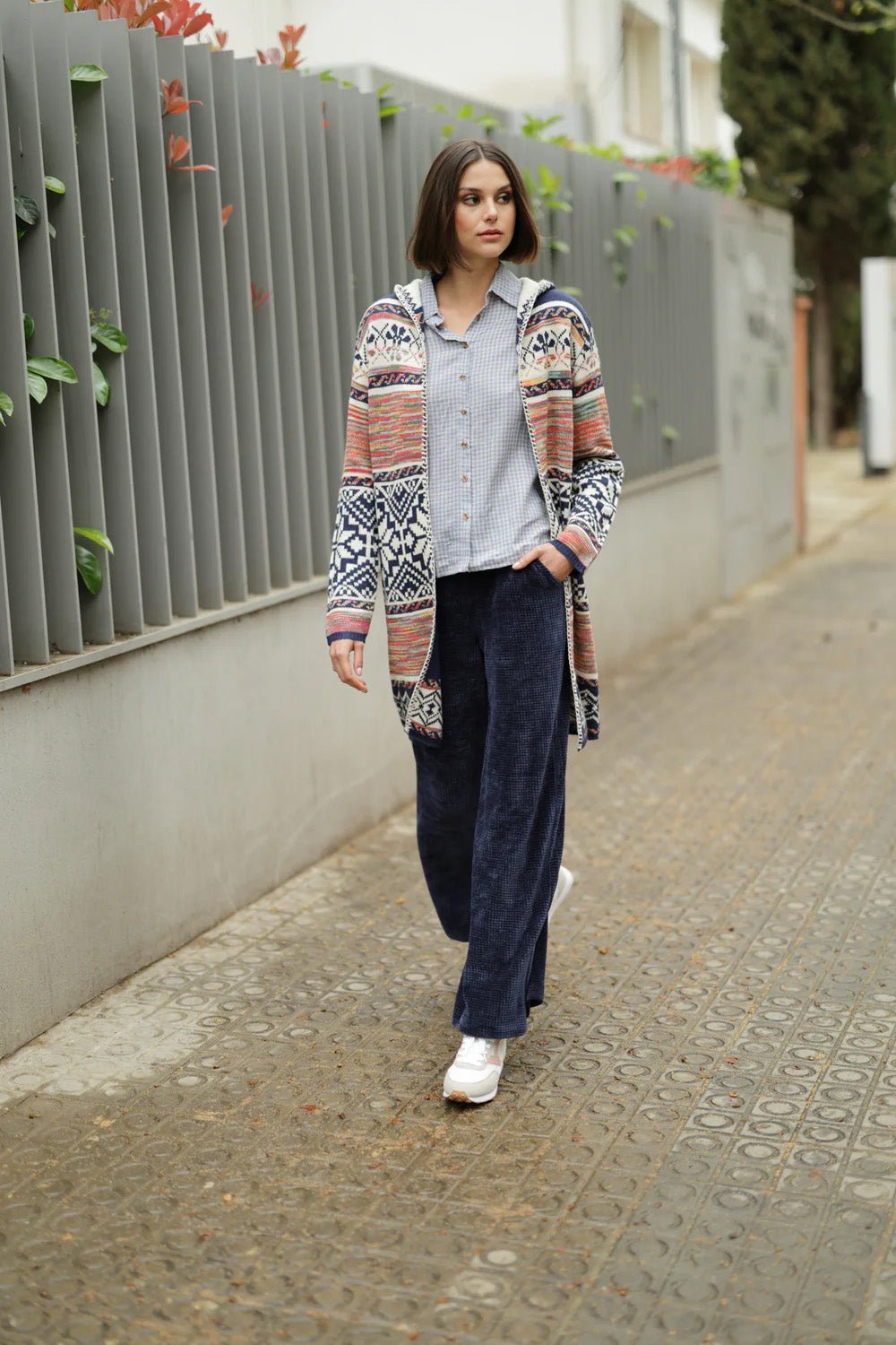 Cordhose – Bequemer Style für den Alltag - Blossom Hair & Fashion