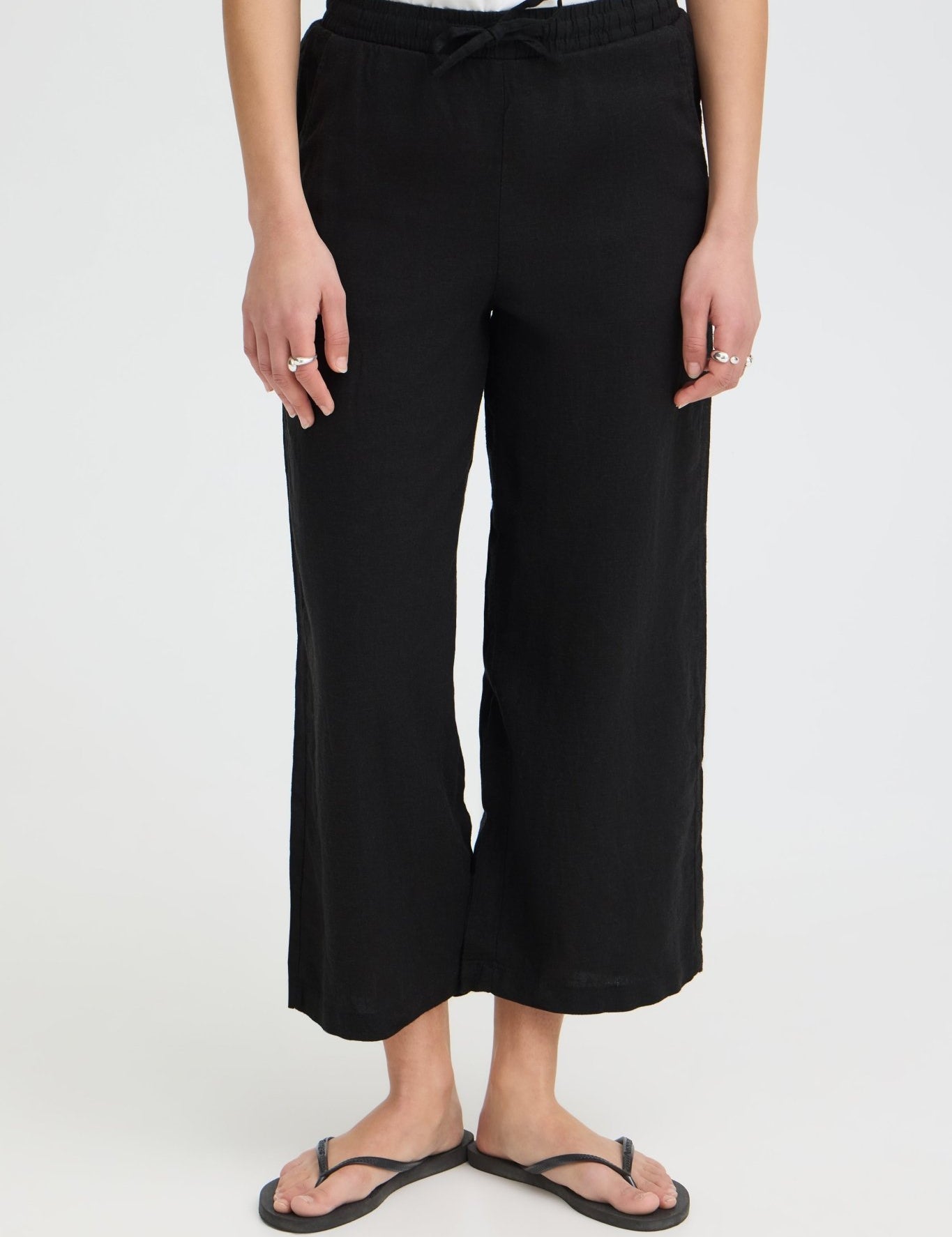 Culotte mit Kordelzug schwarz - Blossom Hair & Fashion