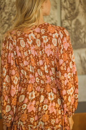 Damen Maxi Winterkleid mit Blumenprint und langen Ärmeln - Blossom Hair & Fashion