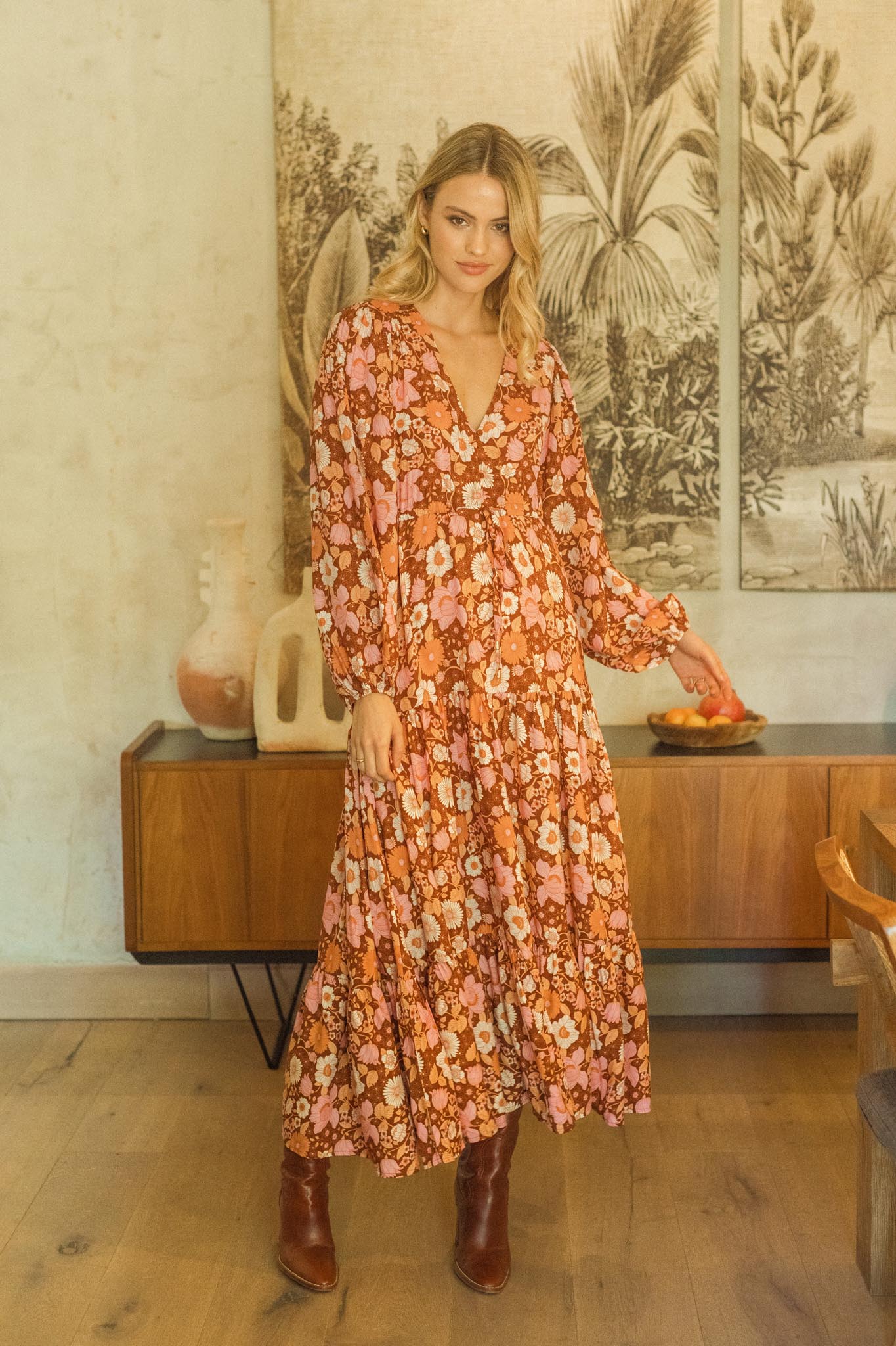 Damen Maxi Winterkleid mit Blumenprint und langen Ärmeln - Blossom Hair & Fashion