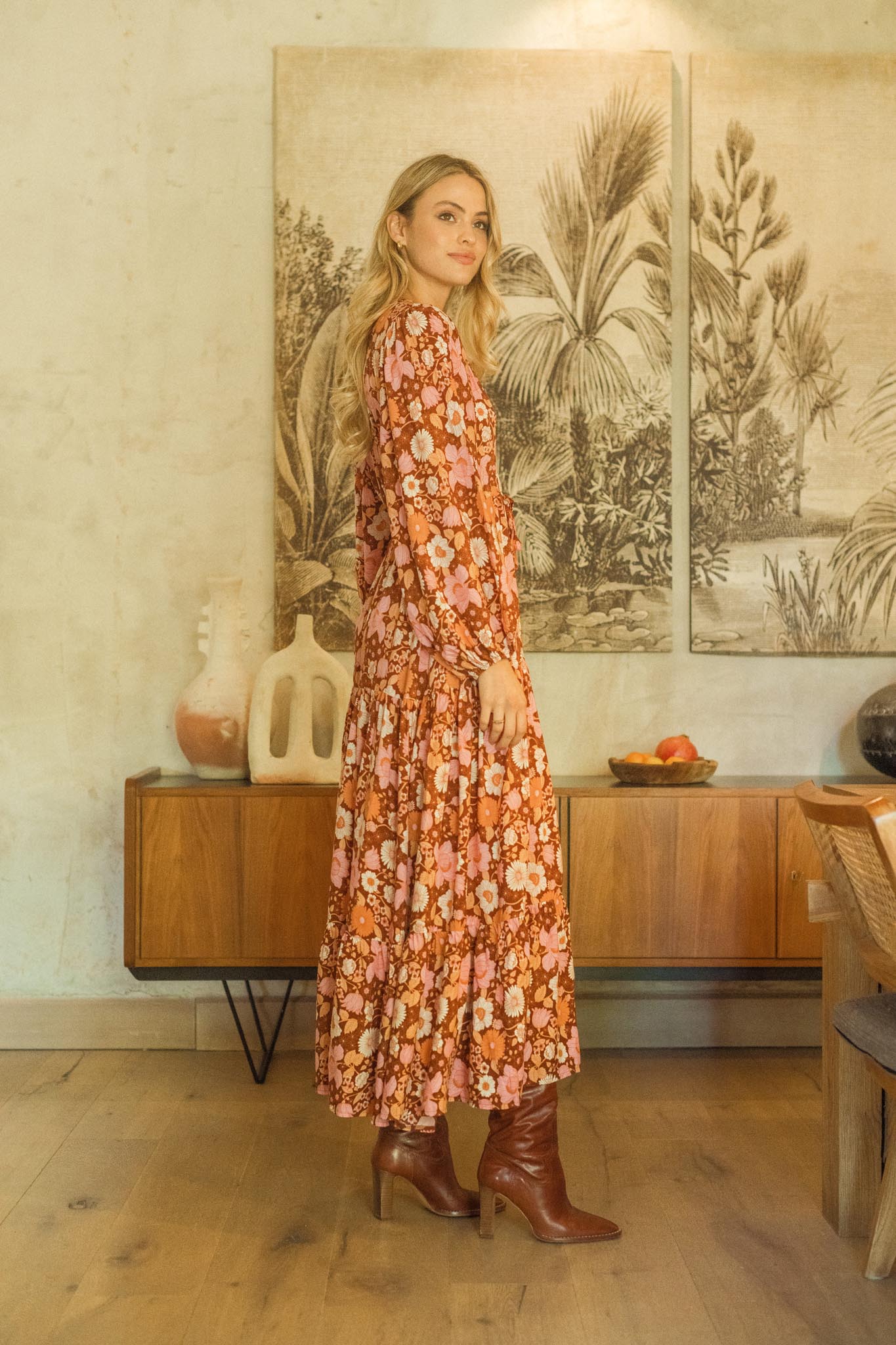 Damen Maxi Winterkleid mit Blumenprint und langen Ärmeln - Blossom Hair & Fashion