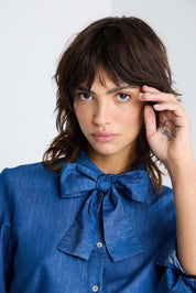 Damenbluse mit Schleife und Puffärmeln in Denim - Optik - Blossom Hair & Fashion