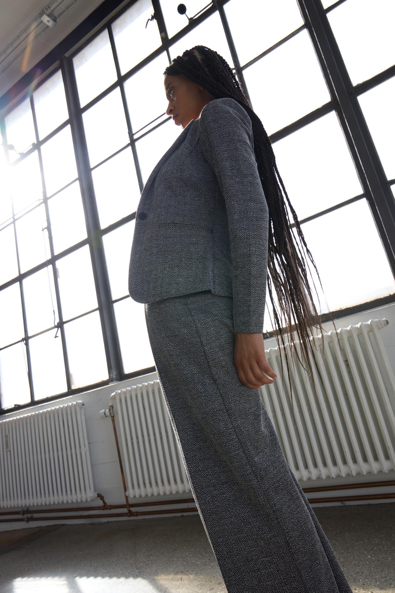 Damenhose mit Fischgrätenmuster und weitem Bein - Blossom Hair & Fashion