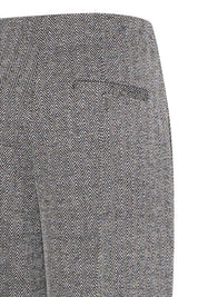 Damenhose mit Fischgrätenmuster und weitem Bein - Blossom Hair & Fashion