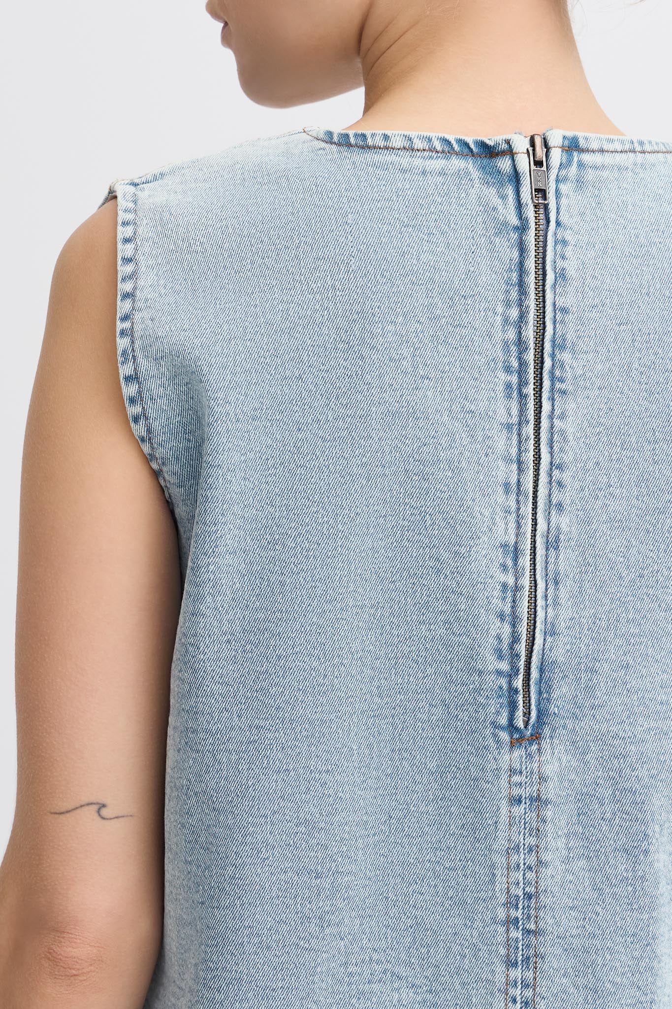 Denim Top ärmellos mit Reißverschluss hinten - Blossom Hair & Fashion