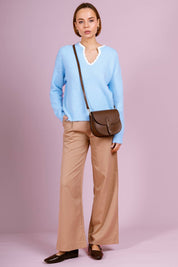 Elegante Umhängetasche aus Leder – Klassische Form mit modernem Charme - Blossom Hair & Fashion