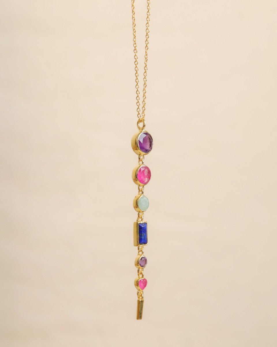 Elegantes Collier mit Amethyst & Gold – Farbenfrohe Raffinesse - Blossom Hair & Fashion