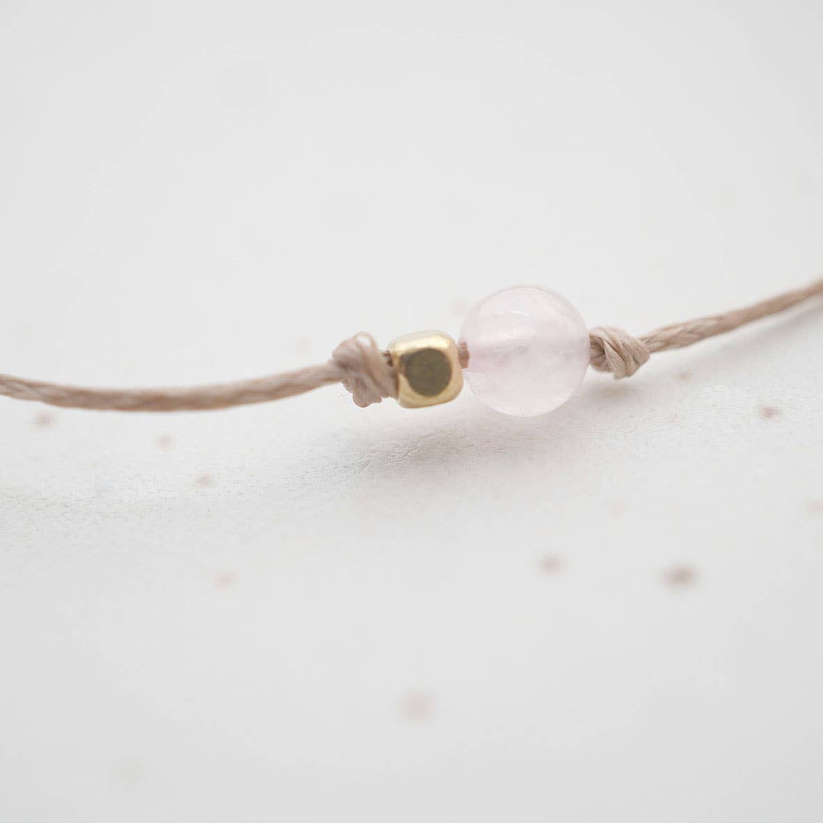 Elegantes ROSA Armband mit Rosenquarz - Blossom Hair & Fashion