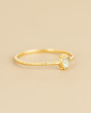 Filigraner Goldring mit Prénit Stein, Größe 56 - Blossom Hair & Fashion