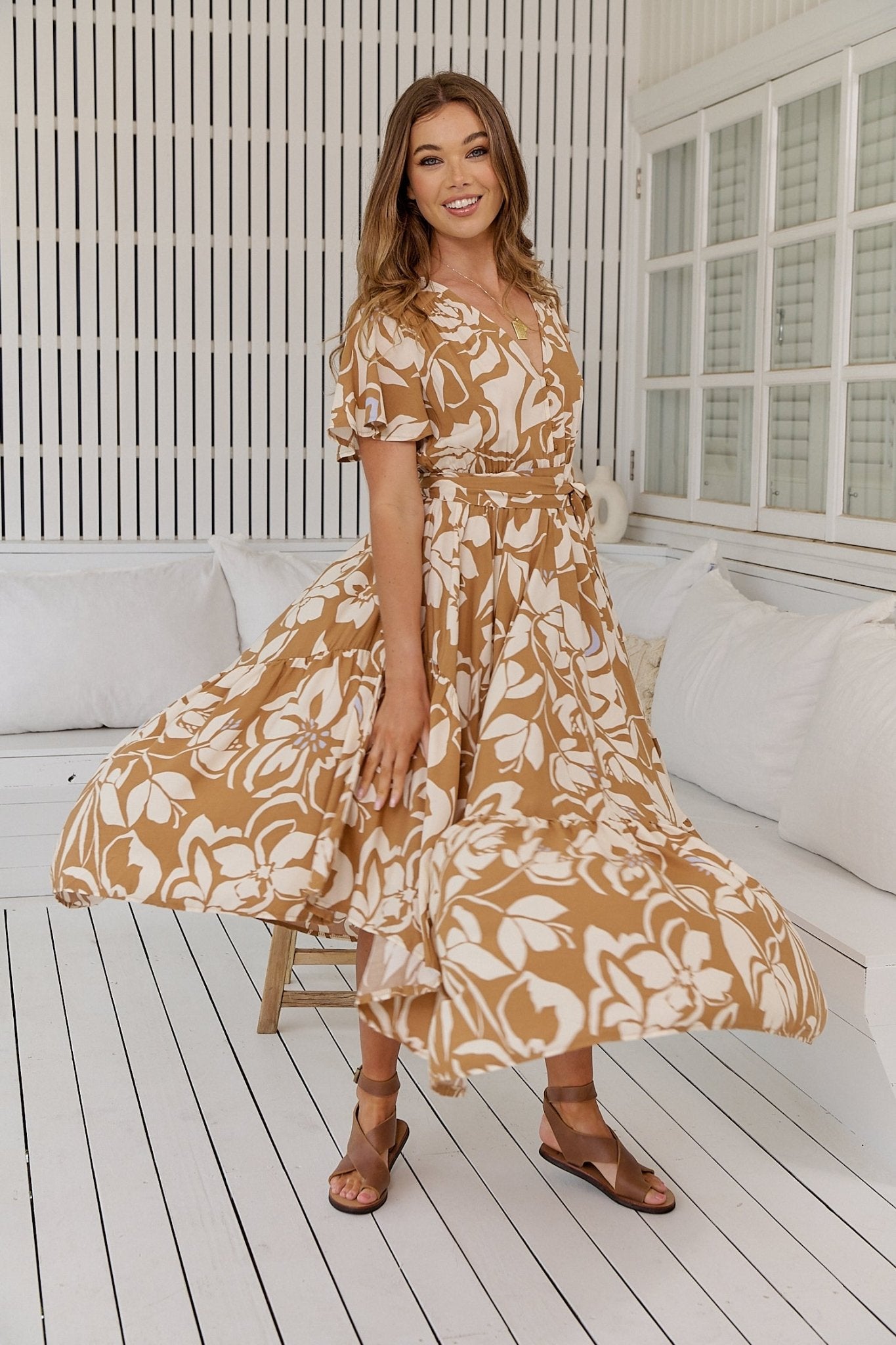Fließendes Maxikleid mit Puffärmeln – Boho - Look aus 100% Viskose - Blossom Hair & Fashion