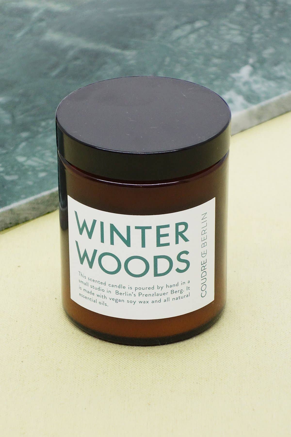 Gemütliche Duftkerze – Winter Woods - Blossom Hair & Fashion