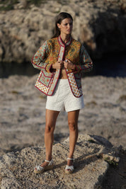 Gestepptes Kurzjacke mit Ethno - Print – Boho - Chic für Damen - Blossom Hair & Fashion