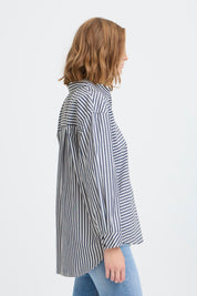 Gestreifte Bluse langarm mit Brusttasche - Blossom Hair & Fashion