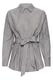 Gestreifte Hemdbluse mit Taillengürtel - Blossom Hair & Fashion