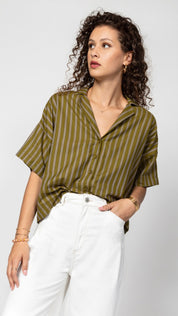 Gestreifte Sommerbluse mit Reverskragen aus Baumwolle - Blossom Hair & Fashion