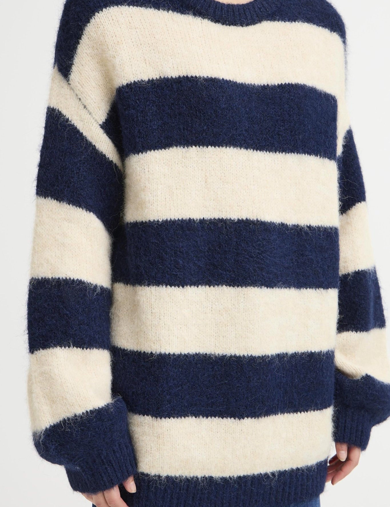 Gestreifter Strickpullover langarm (Navy - Ecru) - Blossom Hair & Fashion